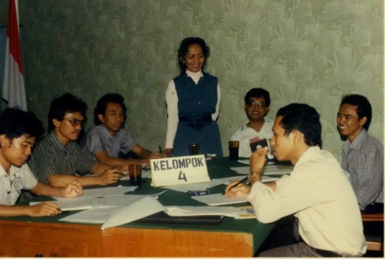 Pekan Orientasi Kerja Intensive UT 1985