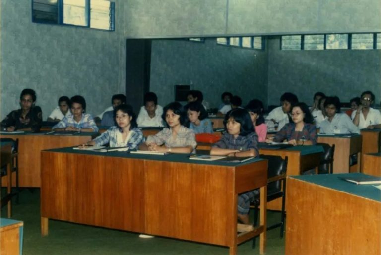 Pekan Orientasi Kerja Intensive UT 1985