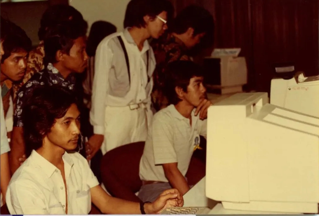 Pameran UT Balai Sidang Jakarta 1985